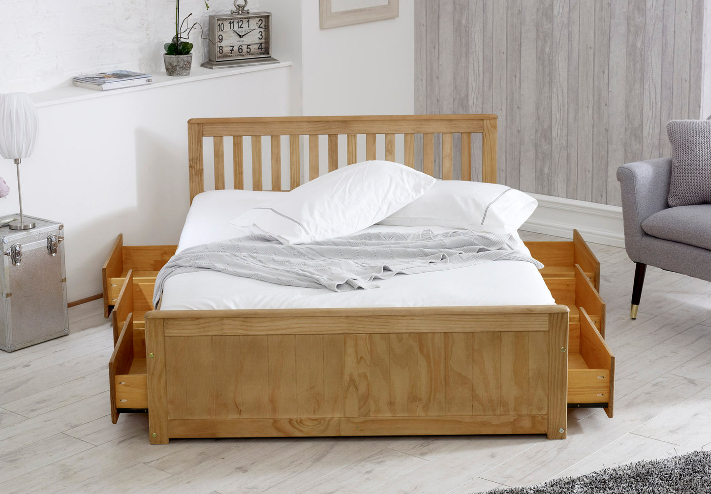 Amani Mission Bed Waxed Small Double