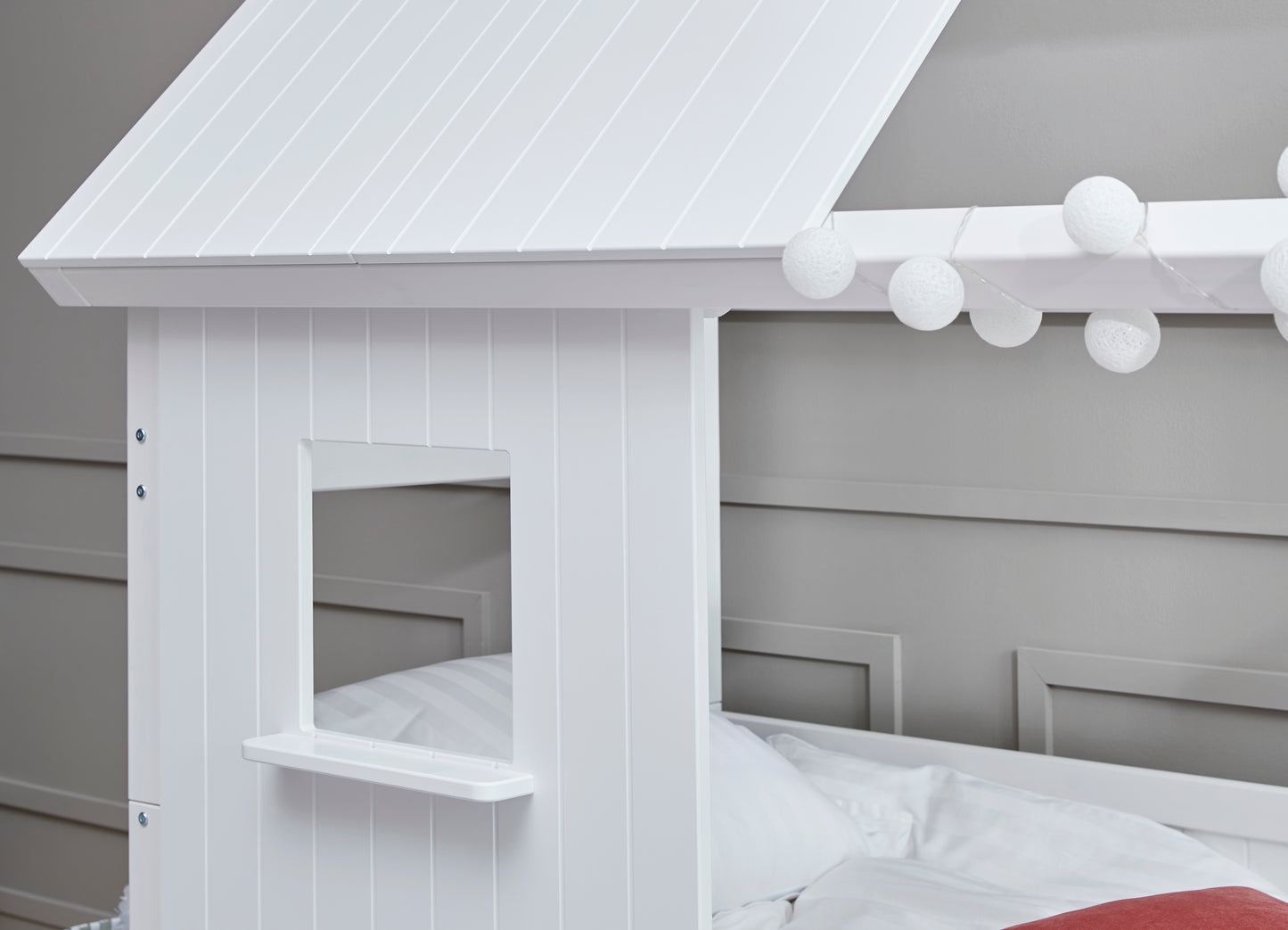 Thuka Nordic Grooved Playhouse Sleeper