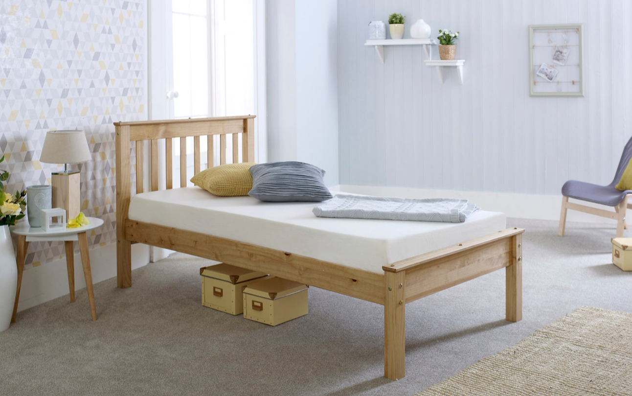 Amani Wood Chester Bed