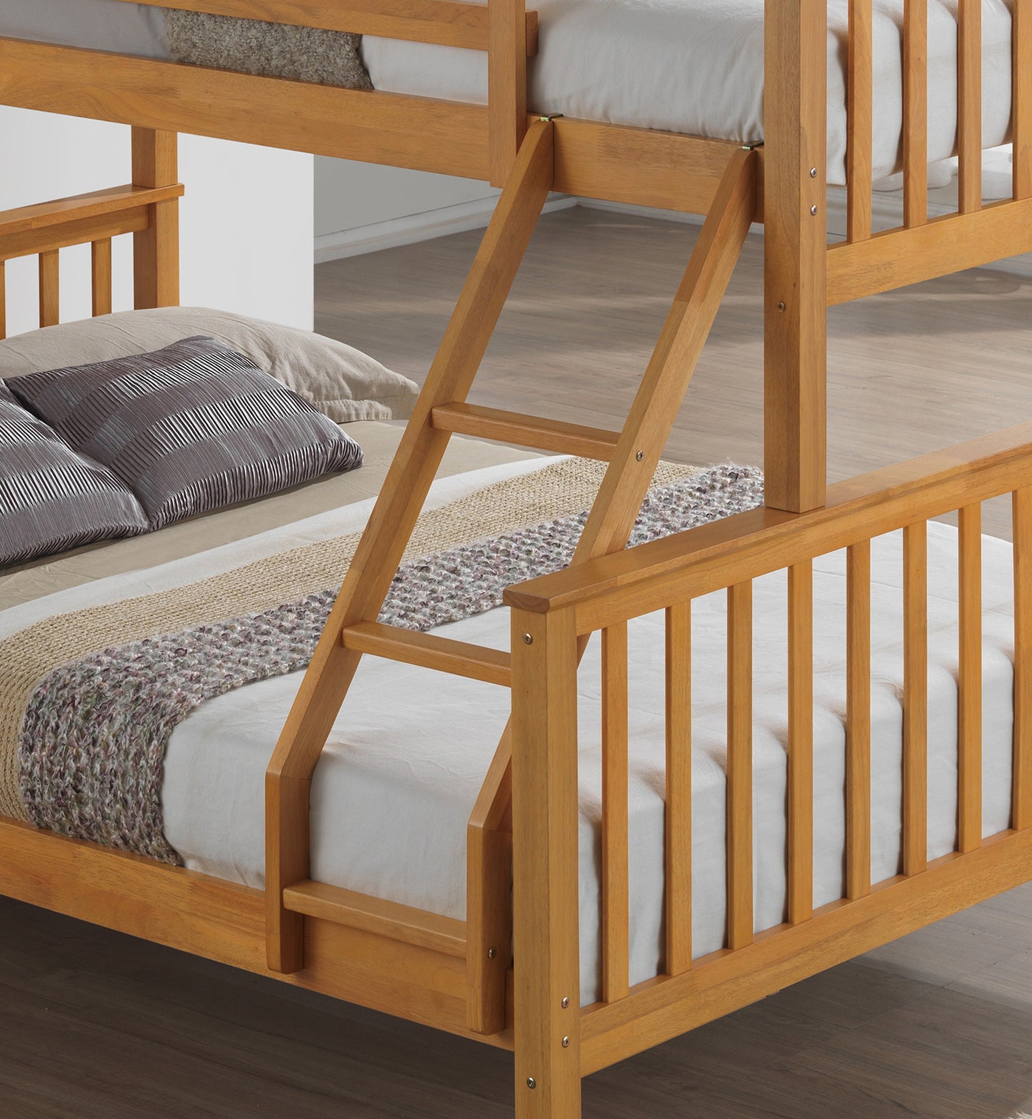 Artisan Detachable Triple Sleeper with Storage